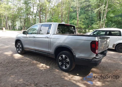 2020 Honda Ridgeline Awd Rtl z USA, uszkodzony, nr VIN 5FPYK3F5XLB031108